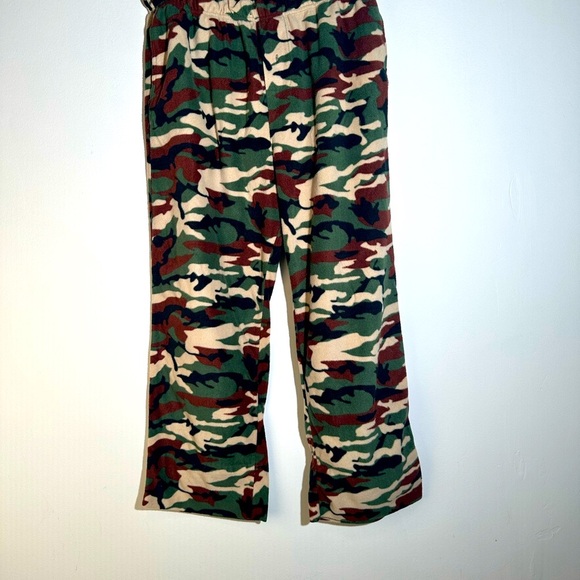 Camouflage Fleece Pants - Picture 1 of 3